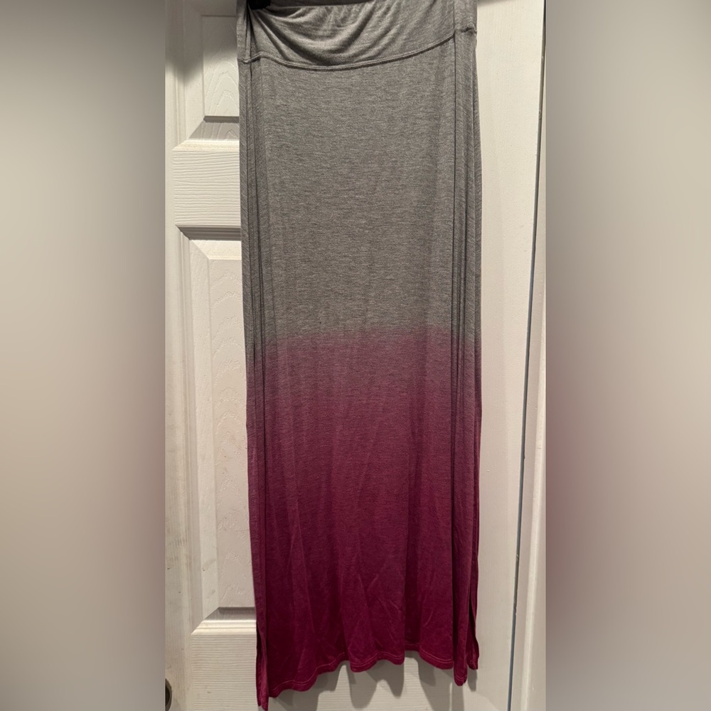 Kensie Ombre Skirt - Picture 4 of 5